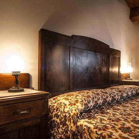 Agriturismo Miracco Atanasio Franco "Il Maniero" Santa Sofia d'Epiro Kültér fotó