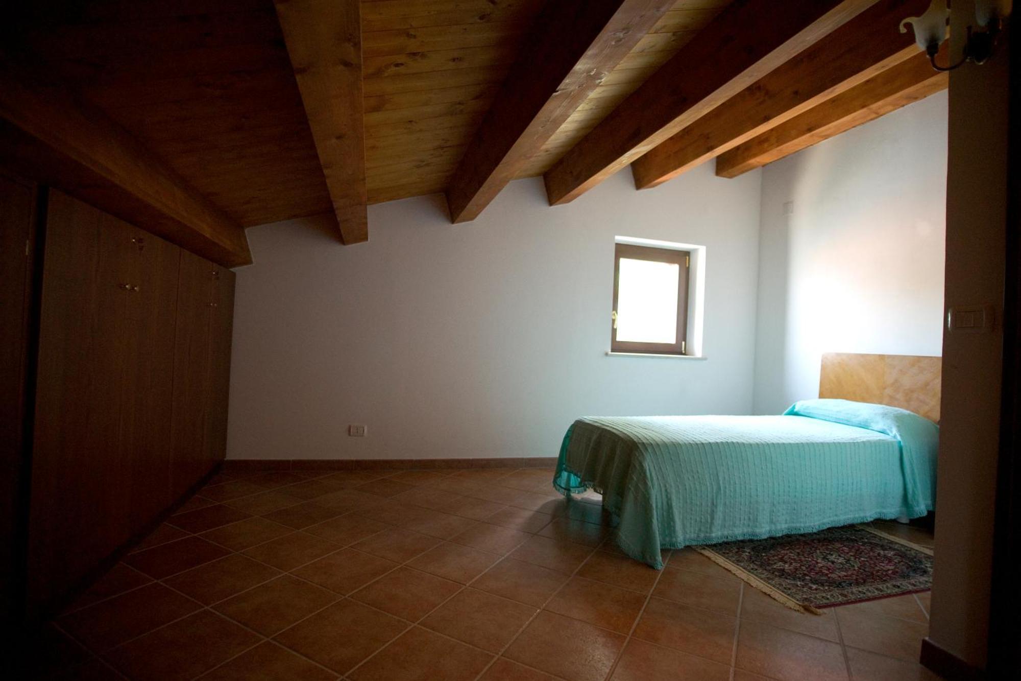 Agriturismo Miracco Atanasio Franco "Il Maniero" Santa Sofia d'Epiro Kültér fotó