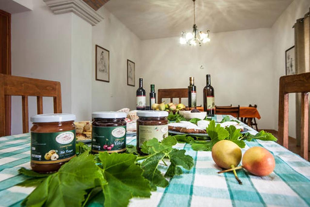 Agriturismo Miracco Atanasio Franco "Il Maniero" Santa Sofia d'Epiro Kültér fotó